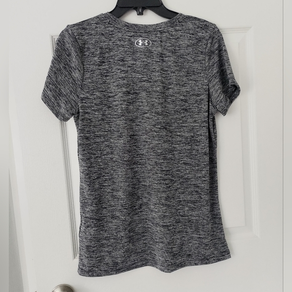 Under Armour Women's shirt - Picture 2 of 2